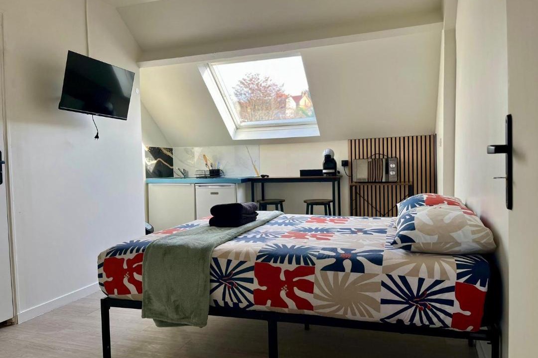 Photo of Bedroom in Villeneuve-Saint-Georges