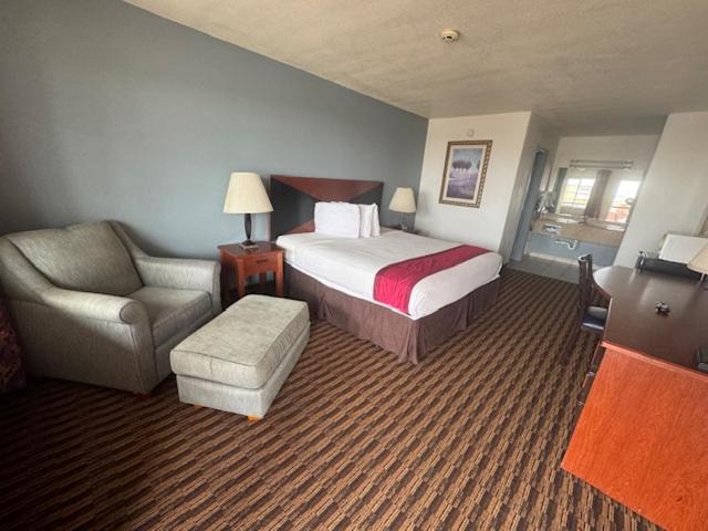 Photo of Bedroom in Salina