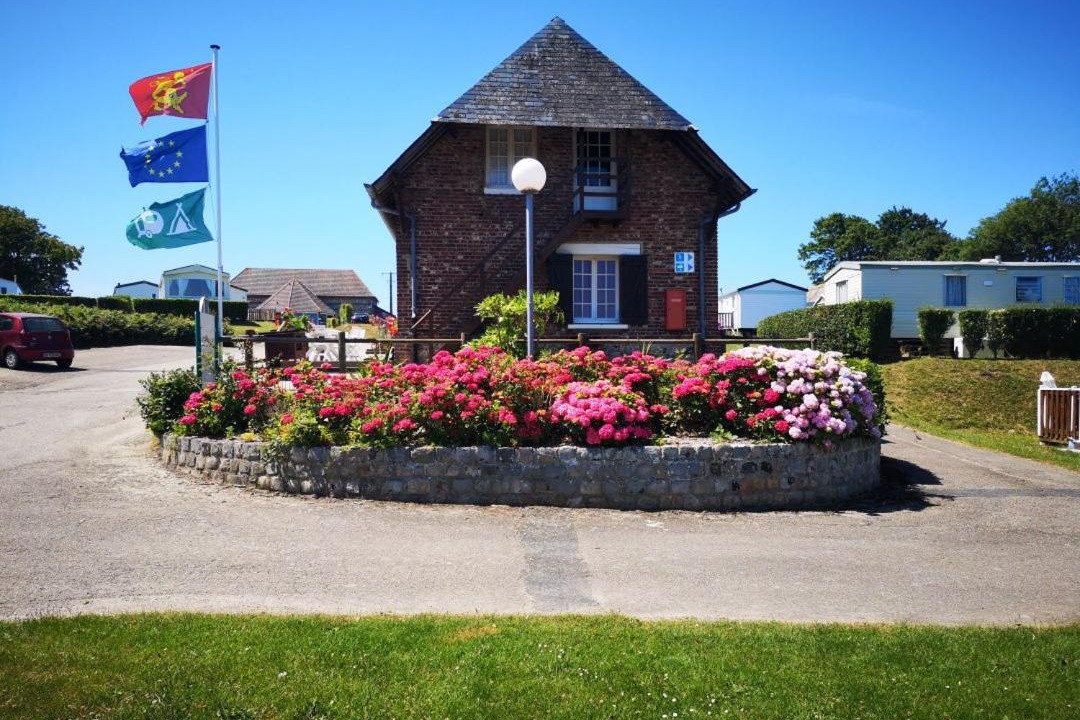 Photo of Others in Saint-Aubin-sur-Mer