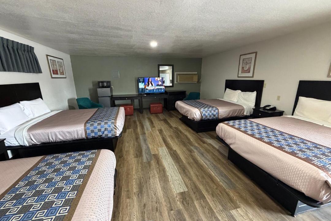 Photo of Bedroom in Ada