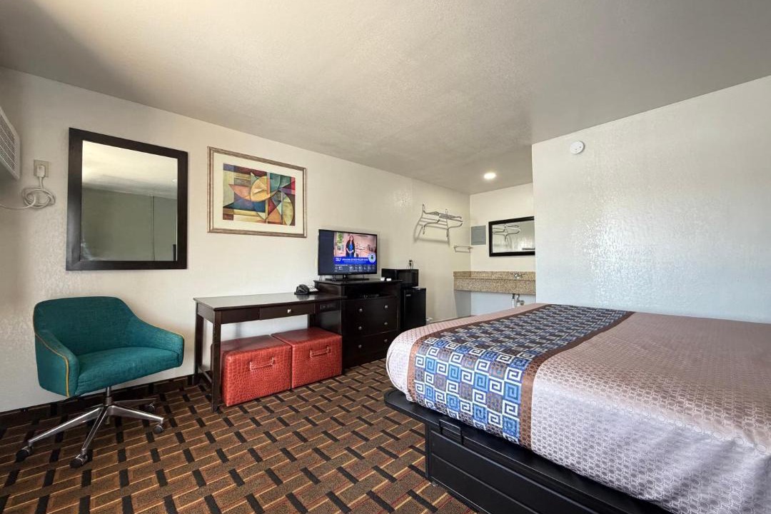 Photo of Bedroom in Ada