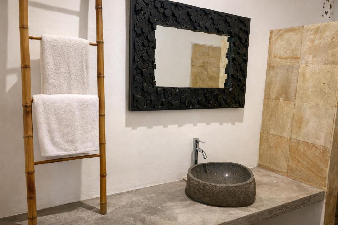 Photo of Bathroom in Sidemen