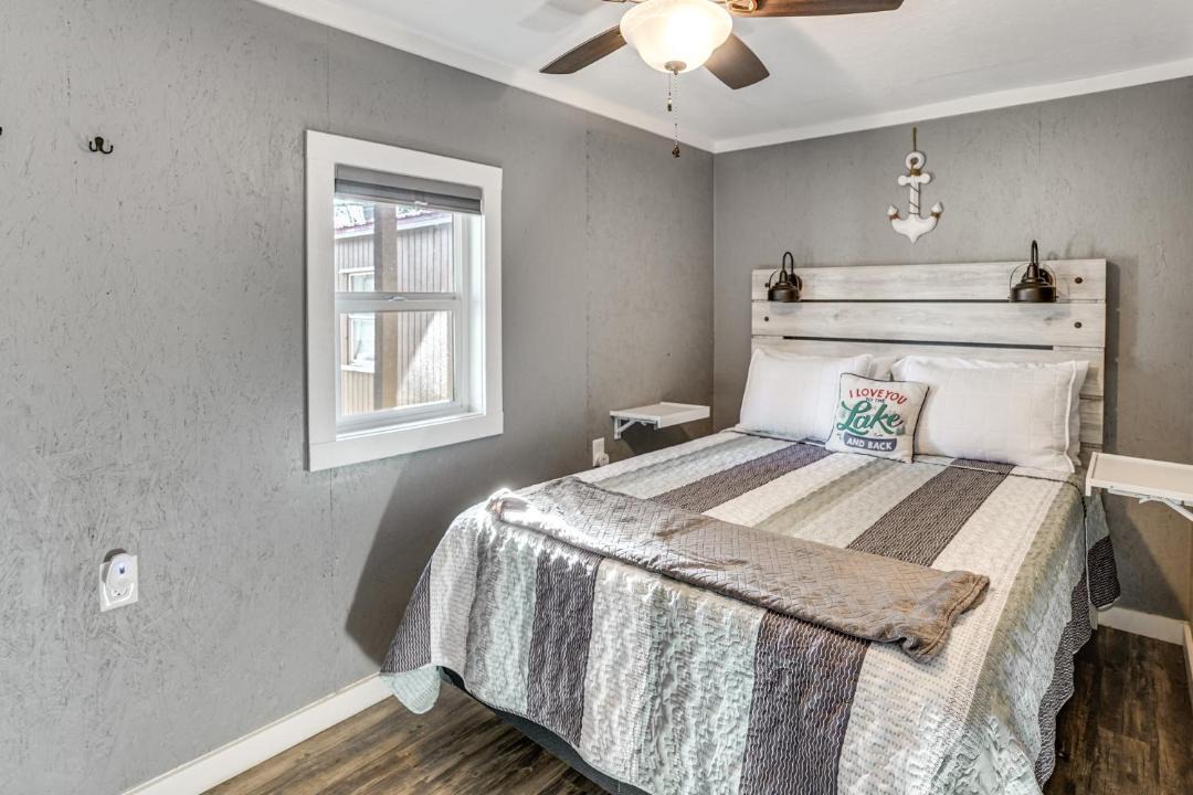 Photo of Bedroom in Gilbertsville