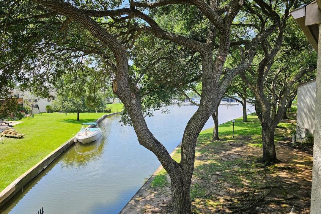 Photo of Others in Walden on Lake Conroe