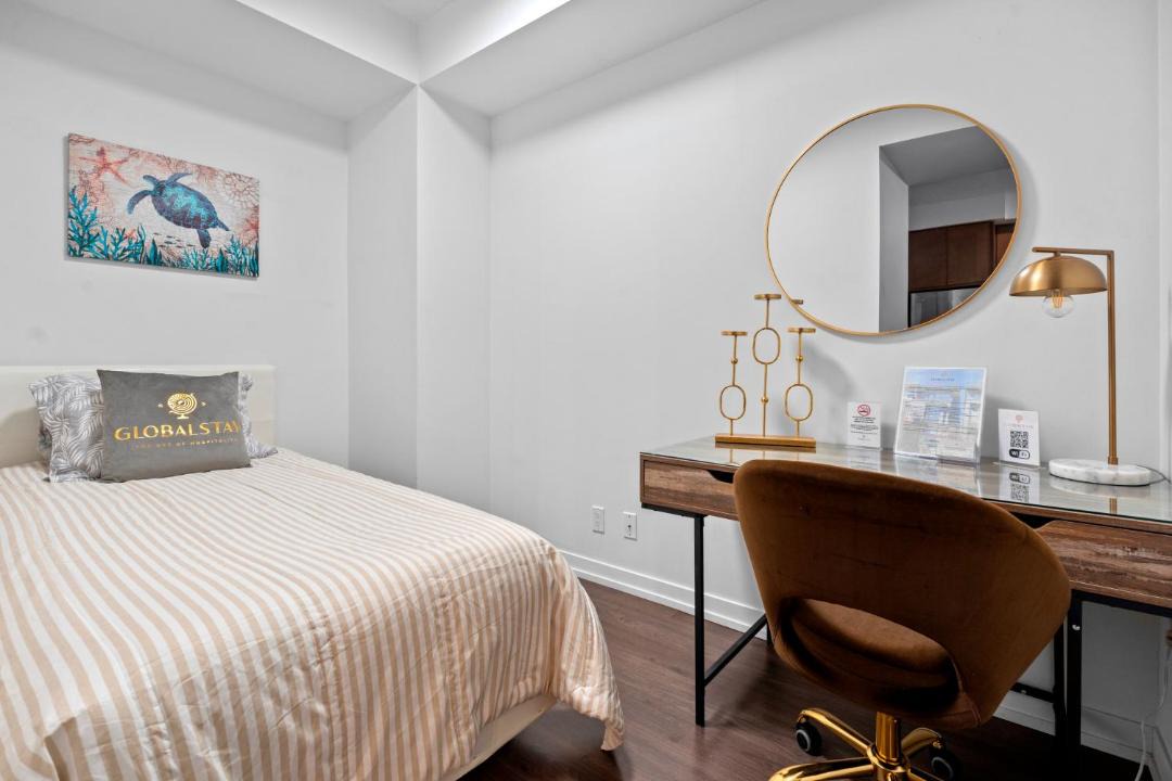 Photo of Bedroom in Yonge-Eglinton