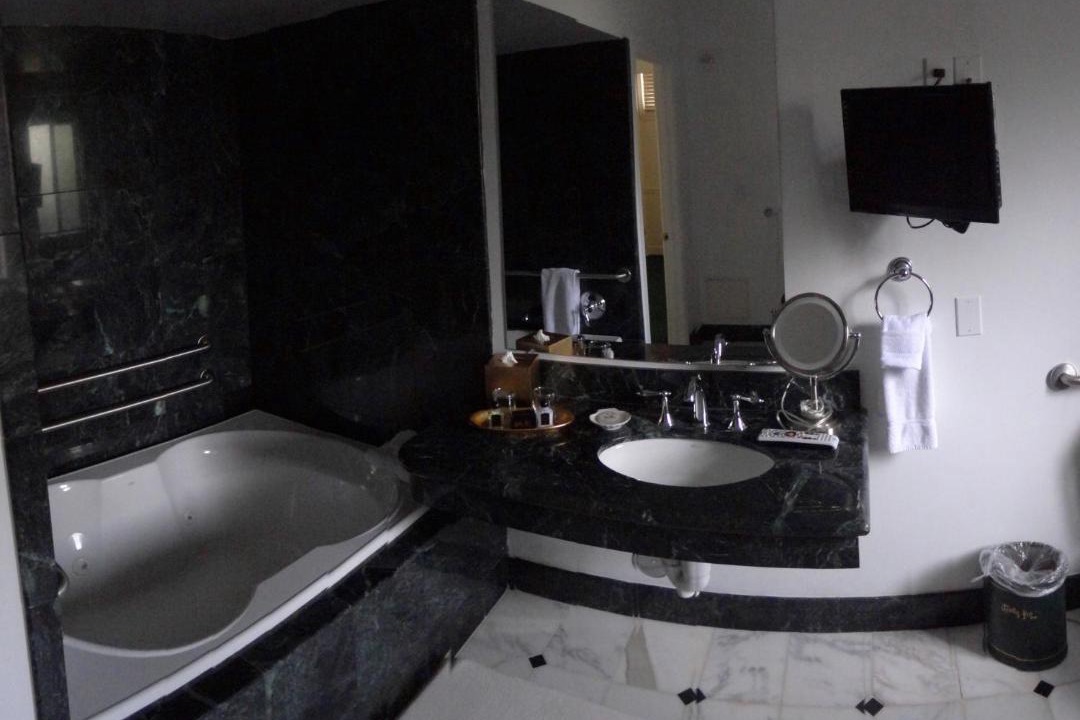Photo of Bathroom in Northwest Carmel