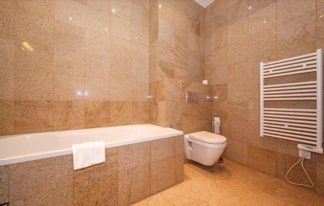 Photo of Bathroom in 7th Arrondissement