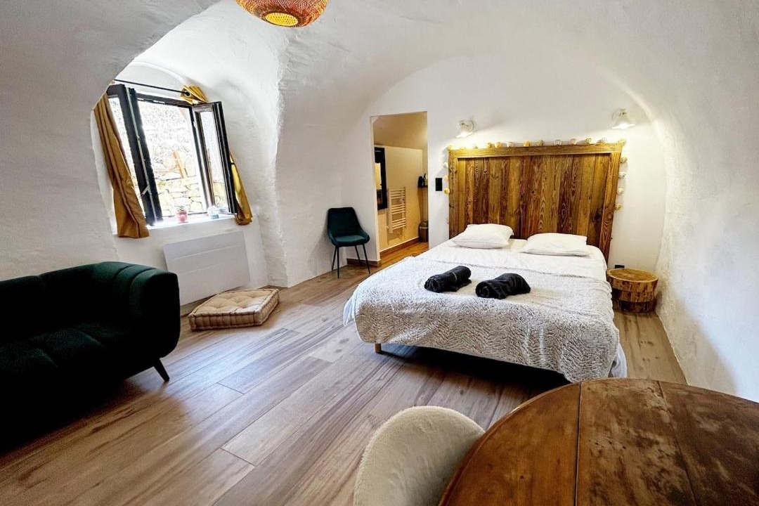 Photo of Bedroom in Allos