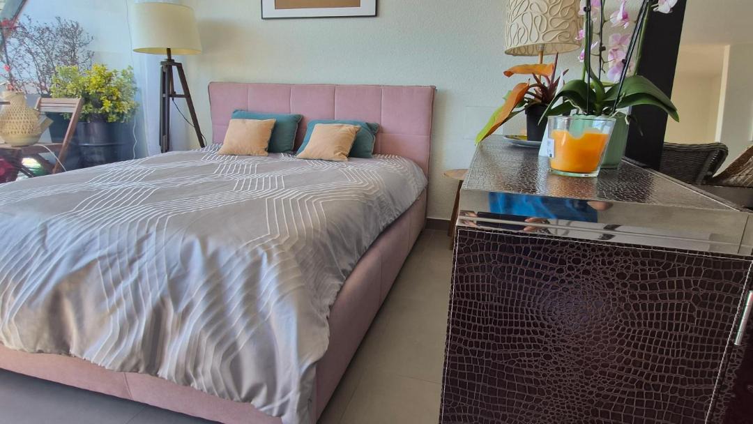 Photo of Bedroom in Downtown Geneva