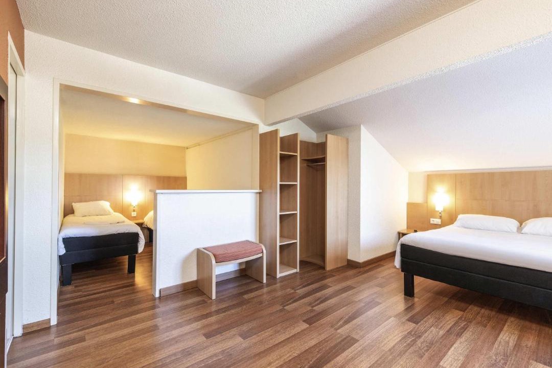 Photo of Bedroom in Issoire