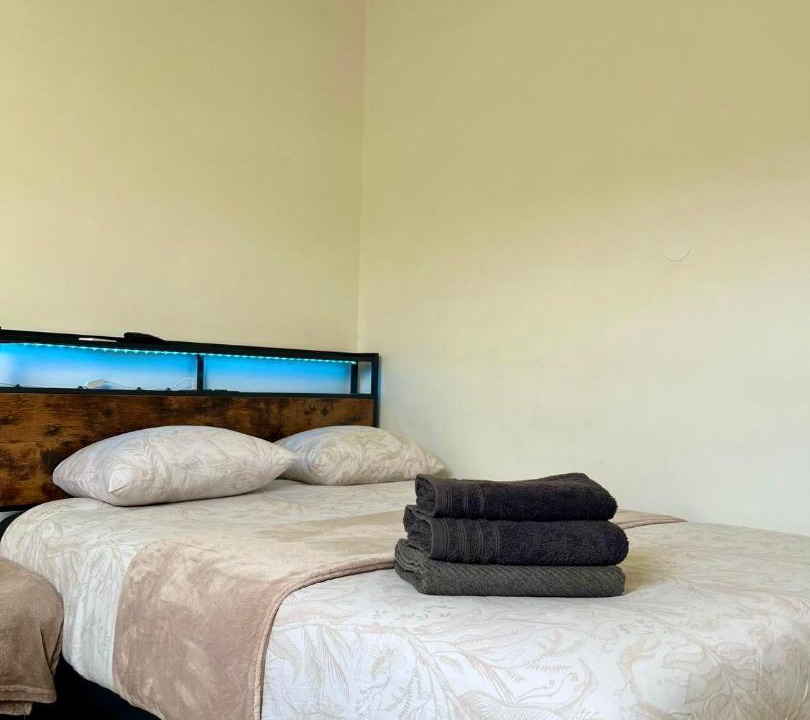 Photo of Bedroom in Villeneuve-Saint-Georges