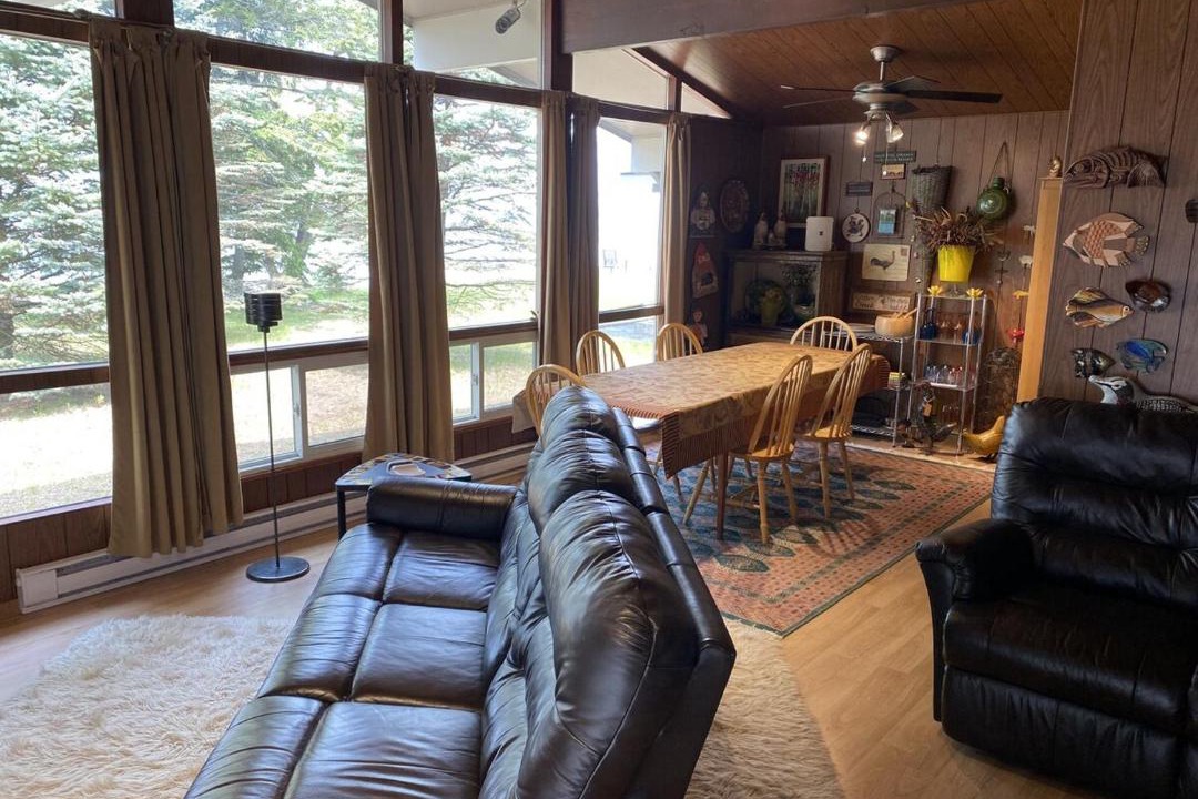Photo of Livingroom in Tiny