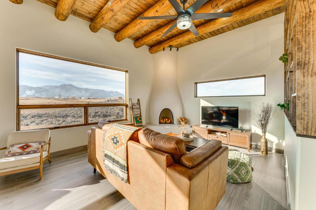 Photo of Others in Taos