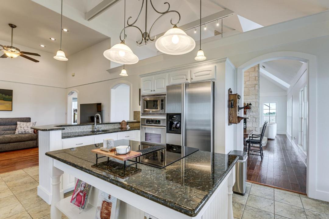 Photo of Kitchen in Milam County