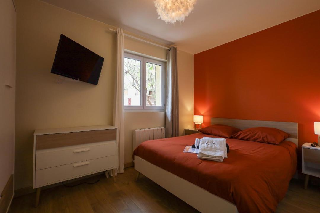 Photo of Bedroom in Amberieu-en-Bugey