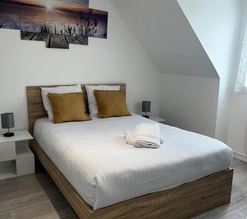 Photo of Bedroom in Precy-sur-Marne