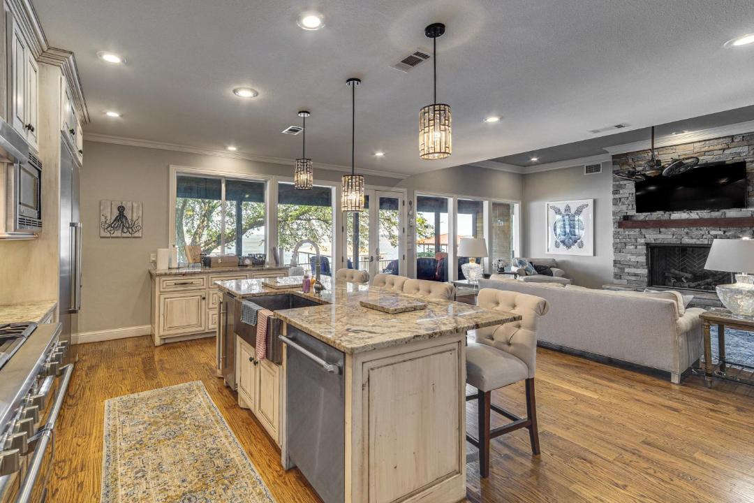 Photo of Kitchen in Cedar Creek Reservoir