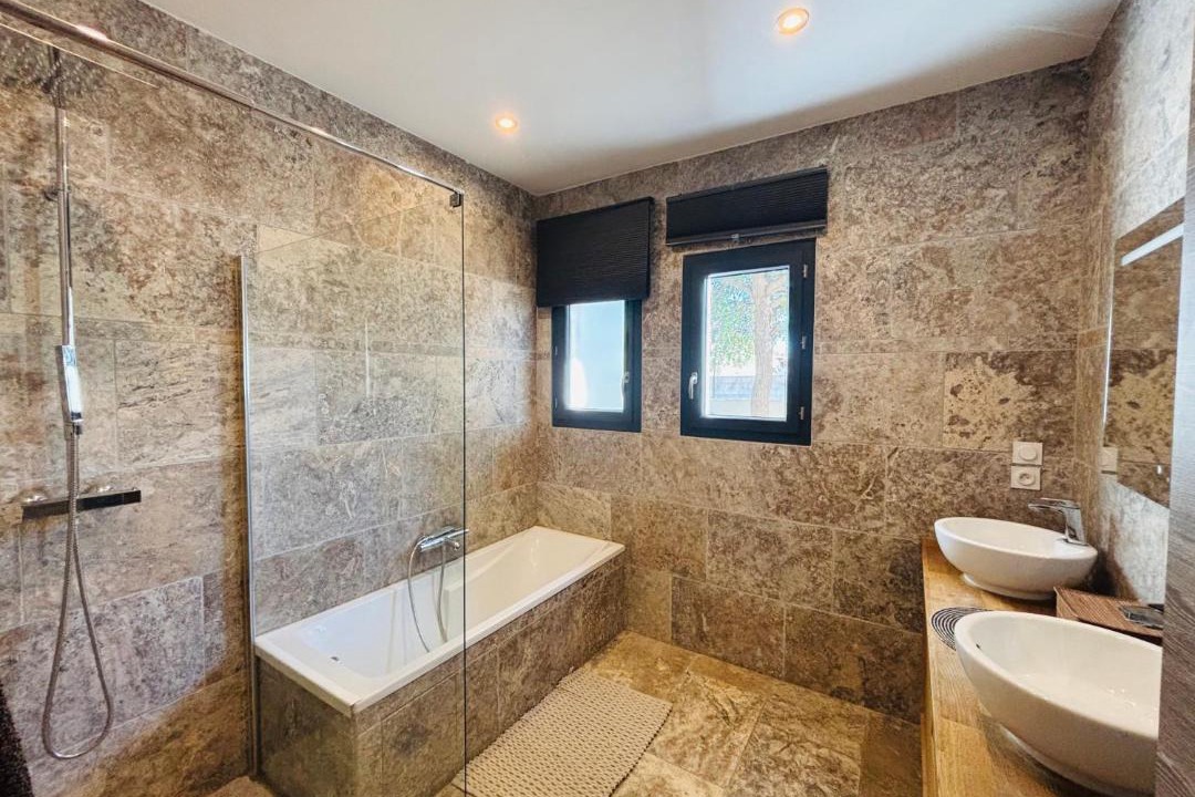 Photo of Bathroom in Cessenon-sur-Orb