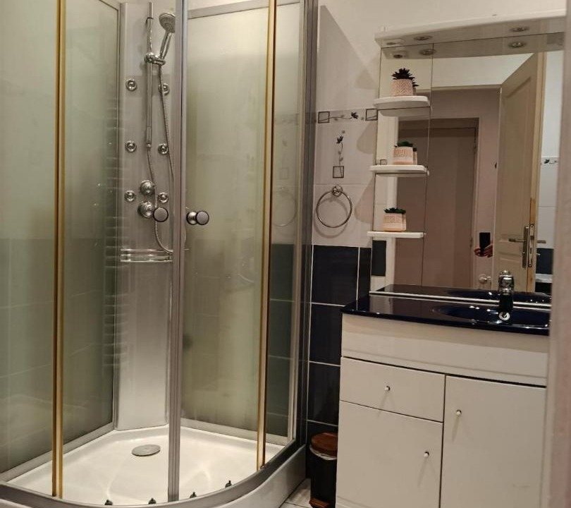 Photo of Bathroom in Aubigny-sur-Nere