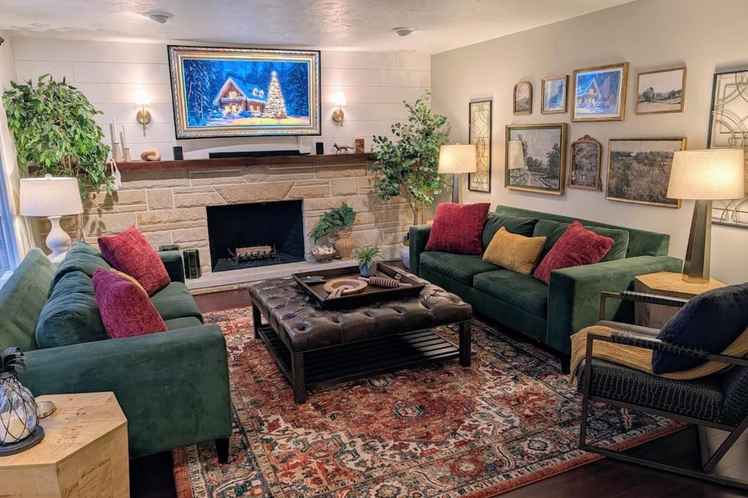 Photo of Livingroom in North Canton