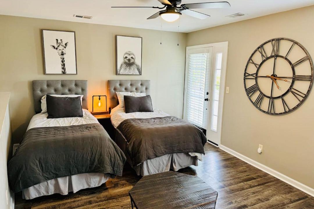 Photo of Bedroom in Uptown