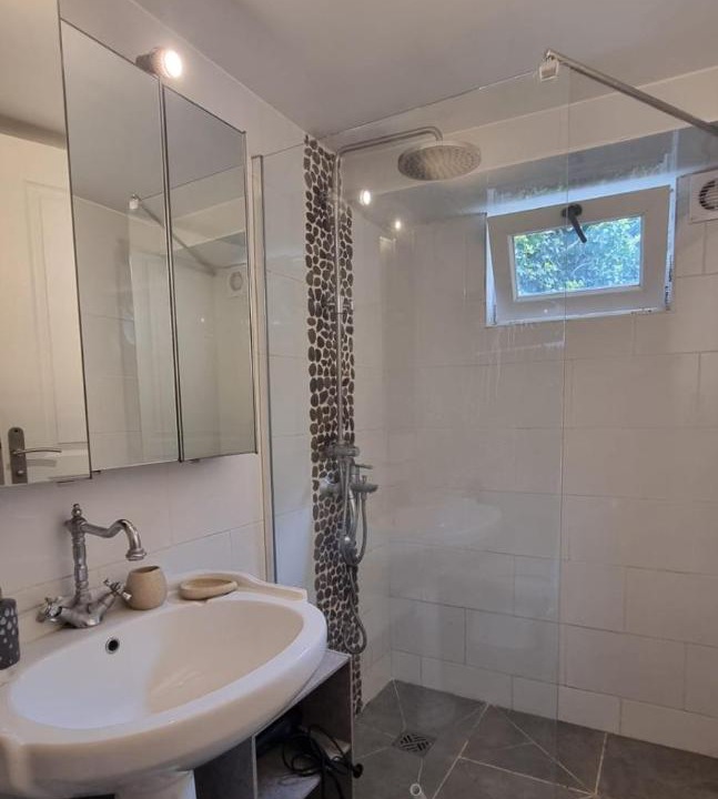 Photo of Bathroom in Saint-Prix