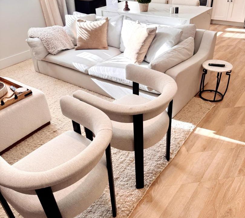Photo of Livingroom in Harrison