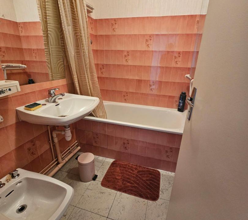Photo of Bathroom in Montlucon