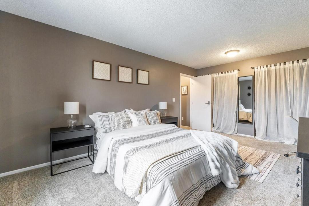 Photo of Bedroom in Grove City