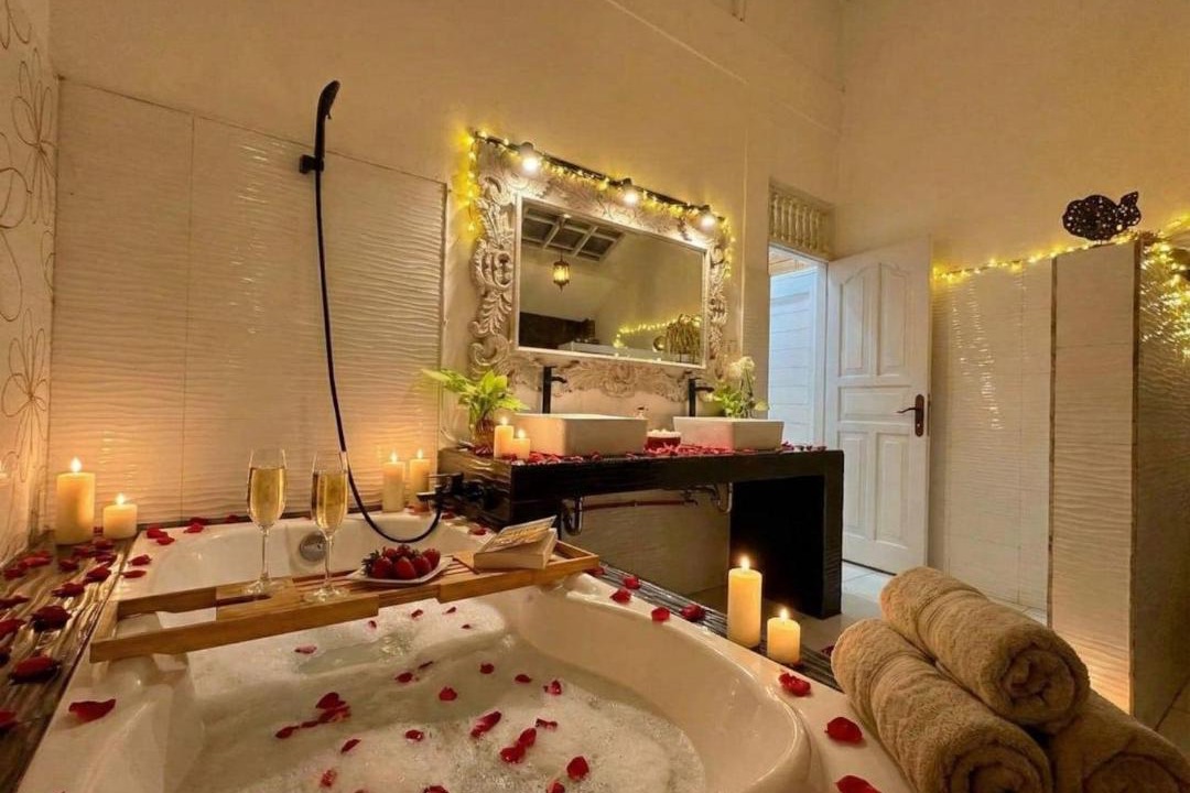 Photo of Bathroom in Sunset Road