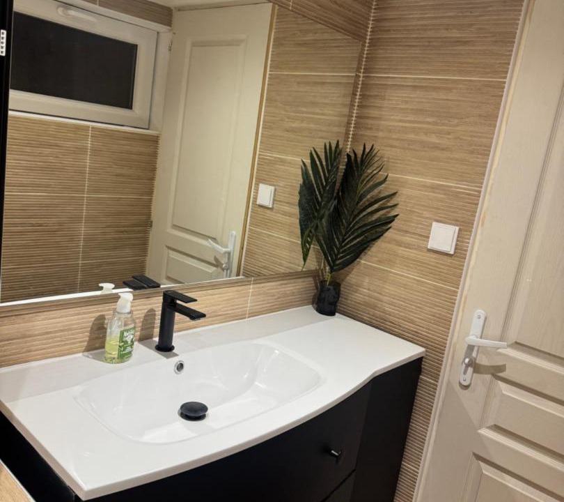 Photo of Bathroom in Adamville