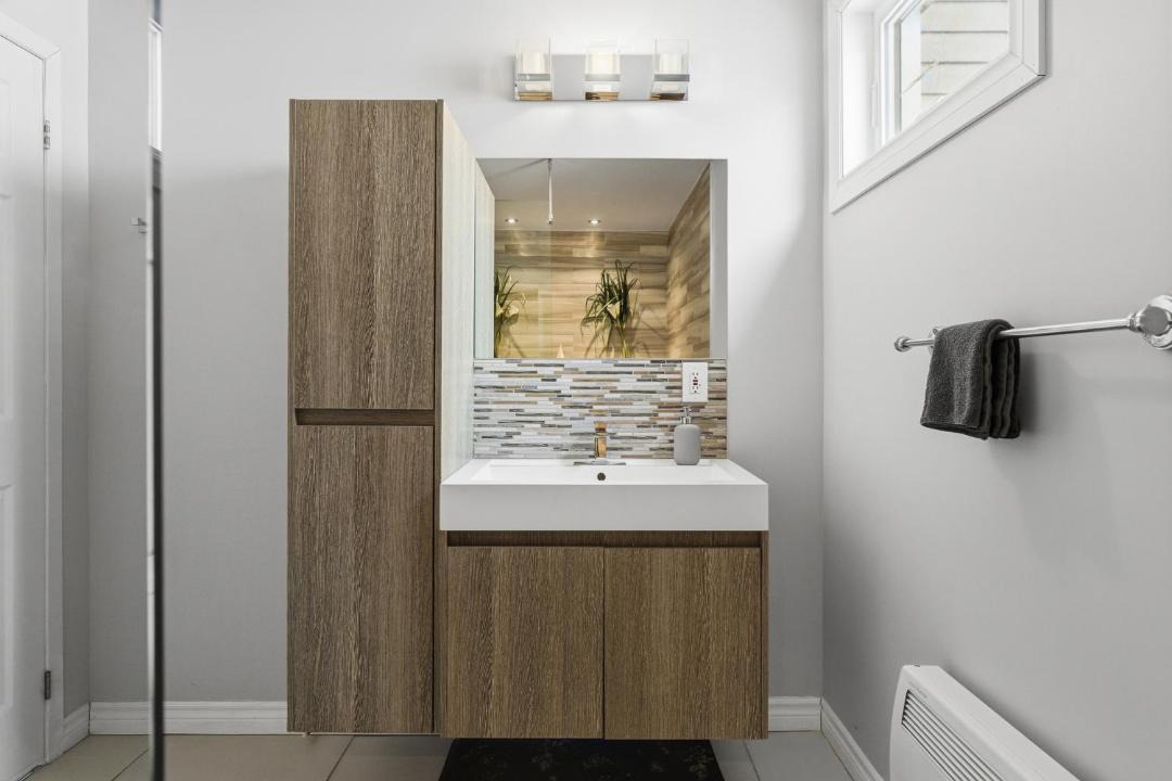 Photo of Bathroom in Stanstead Township