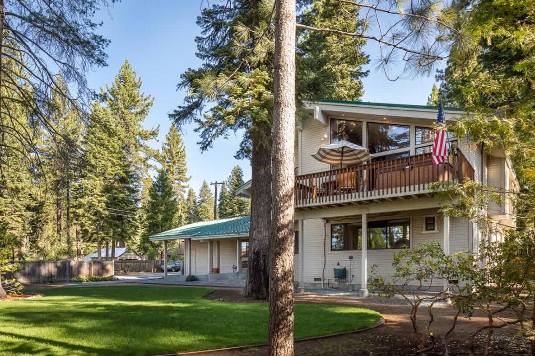 Photo of Others in Tahoe Vista