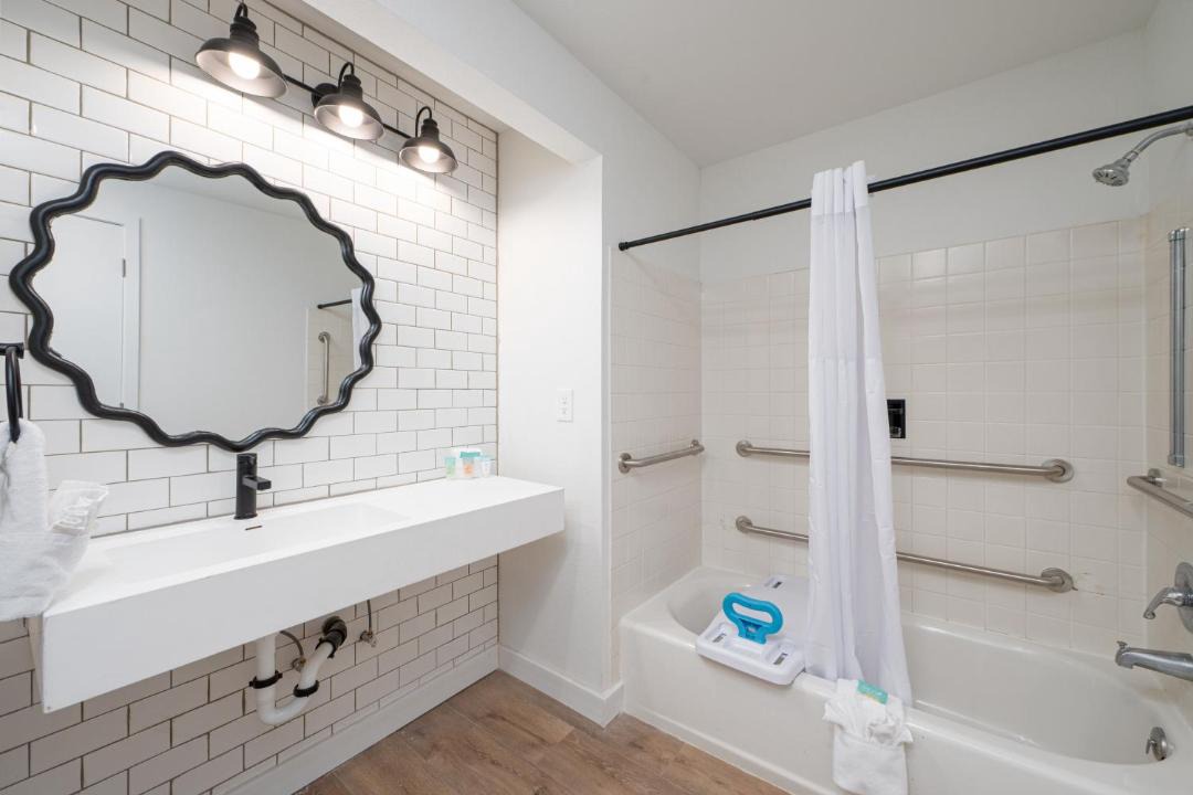 Photo of Bathroom in Centralia