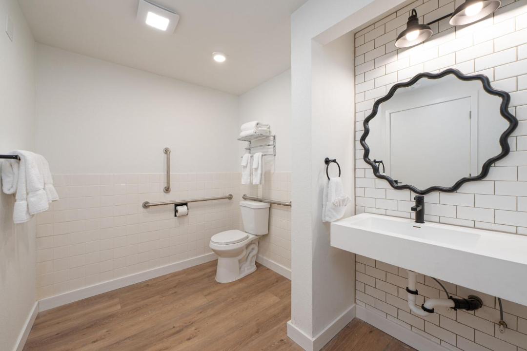 Photo of Bathroom in Centralia