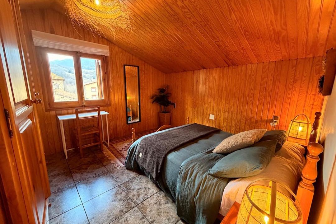 Photo of Bedroom in Vilallonga de Ter