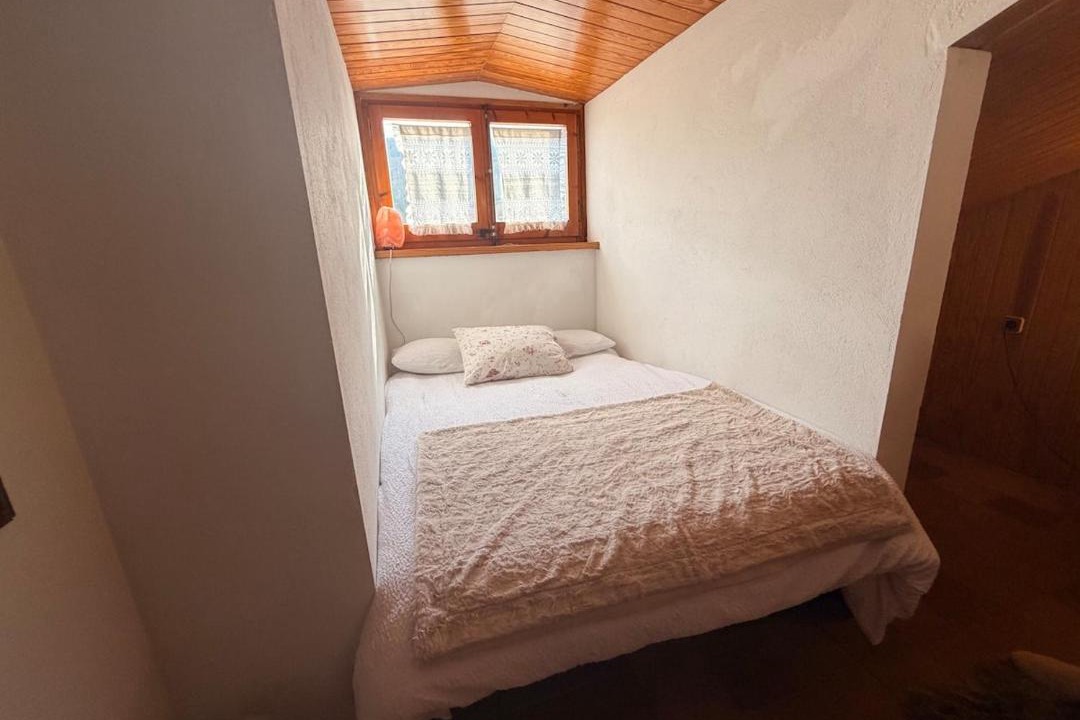 Photo of Bedroom in Vilallonga de Ter
