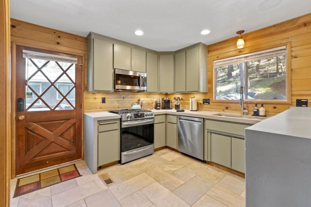 Photo of Kitchen in Twain Harte