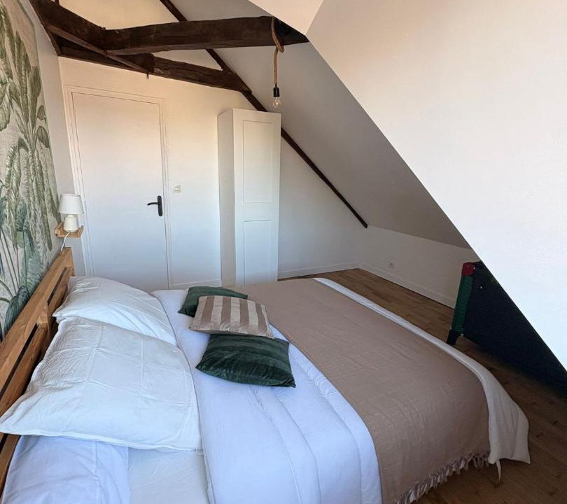 Photo of Bedroom in Dol-de-Bretagne
