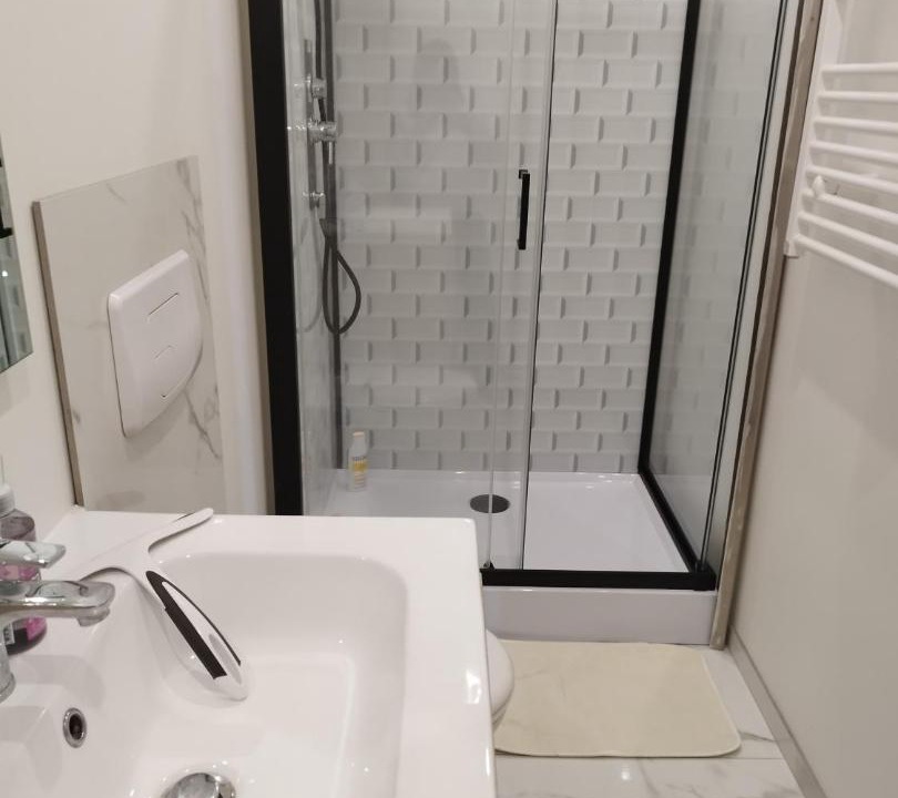 Photo of Bathroom in Bordeaux-Saint-Clair
