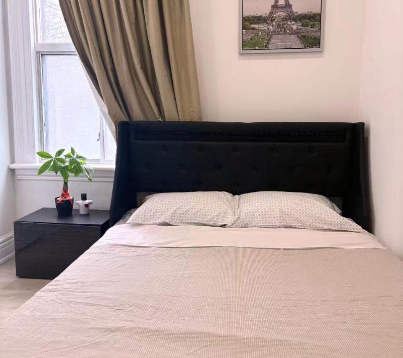Photo of Bedroom in Trinity - Bellwoods