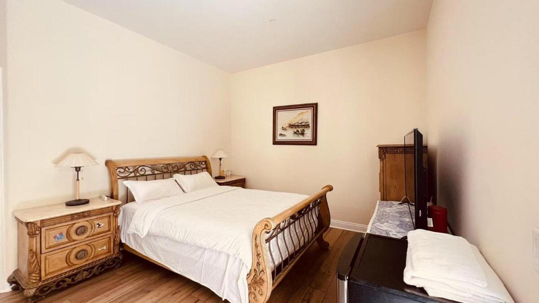 Photo of Bedroom in Hacienda Heights