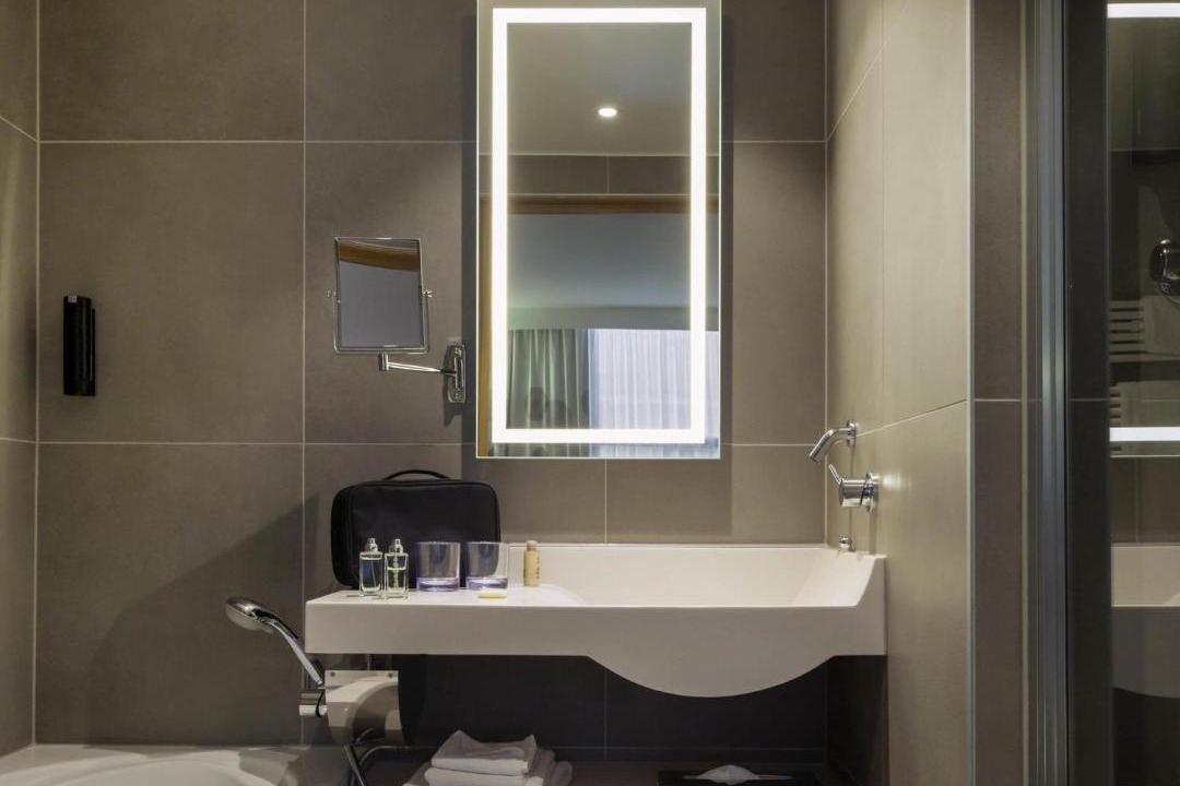 Photo of Bathroom in Paquis Navigation
