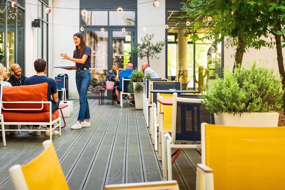 Photo of Others in Orly