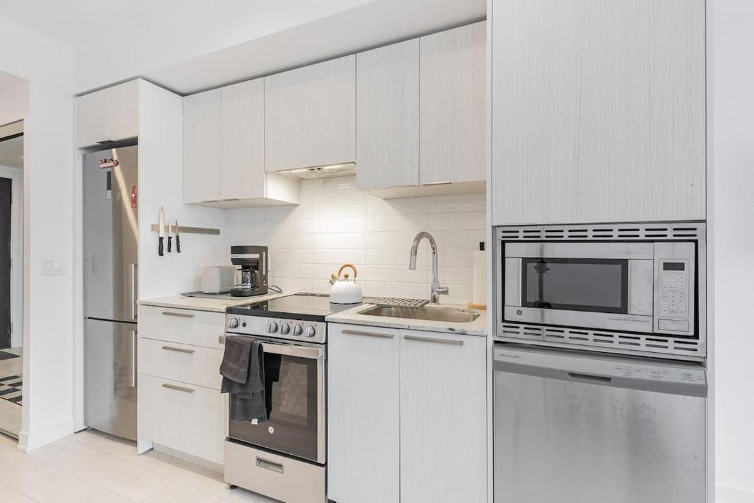 Photo of Kitchen in Church and Wellesley