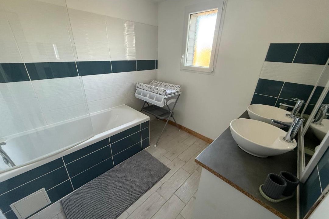 Photo of Bathroom in La Fresnais