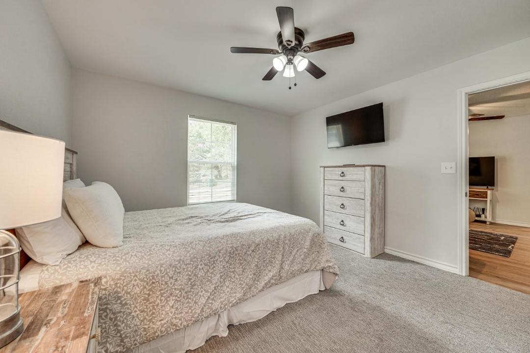 Photo of Bedroom in Nash