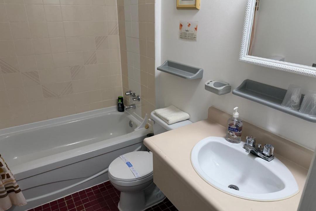 Photo of Bathroom in Laurier-Station