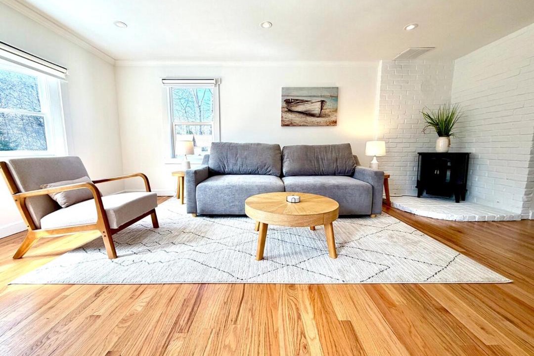 Photo of Livingroom in Redding Ridge