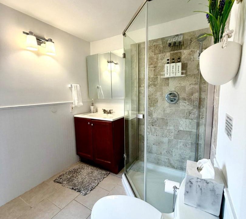 Photo of Bathroom in Redding Ridge